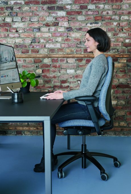 lady sat in ergonomic chair